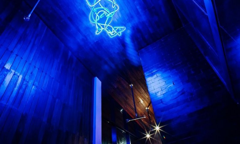 Atix Hotel