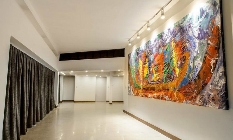 Atix Hotel