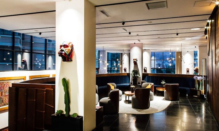 Atix Hotel