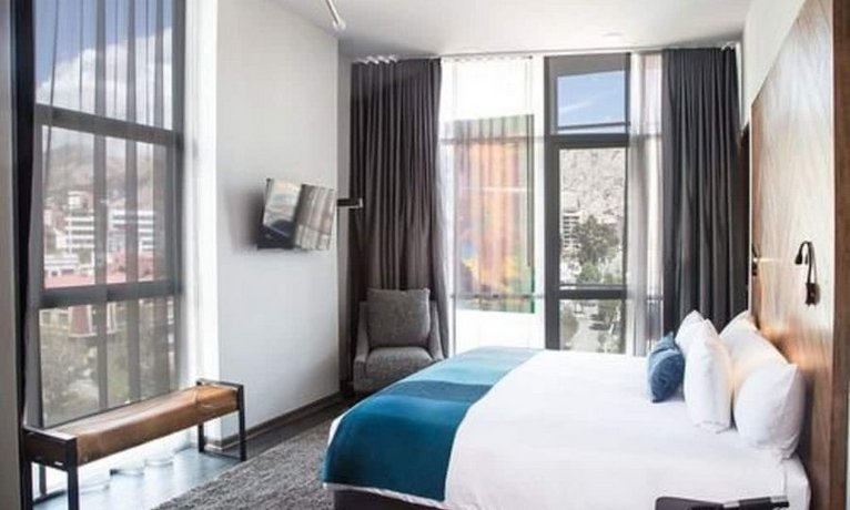 Atix Hotel