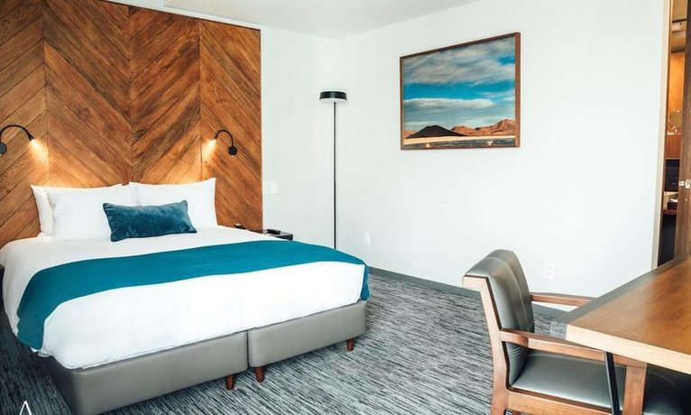 Atix Hotel