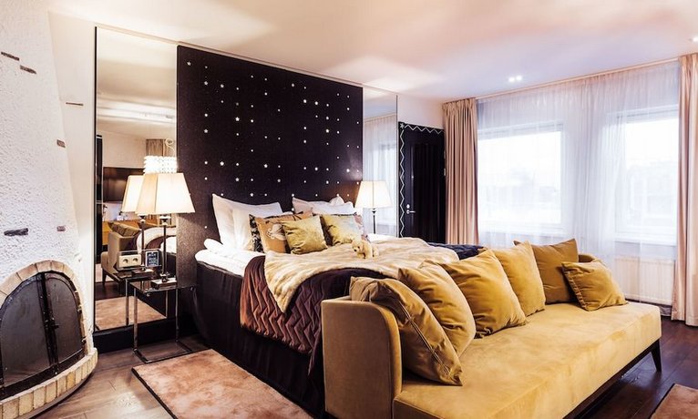 Arctic Light Hotel