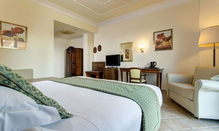 Hotel Athena Siena