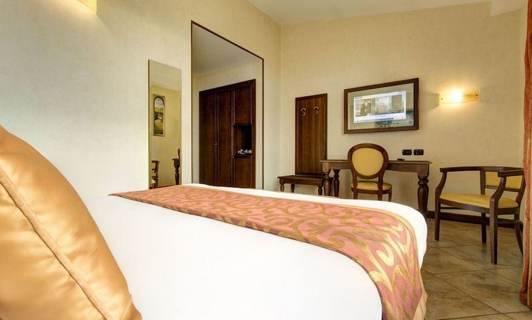 Hotel Athena Siena