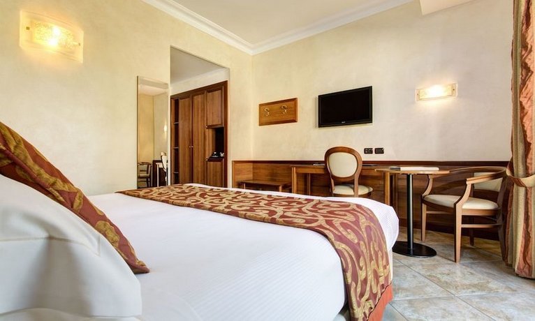 Hotel Athena Siena
