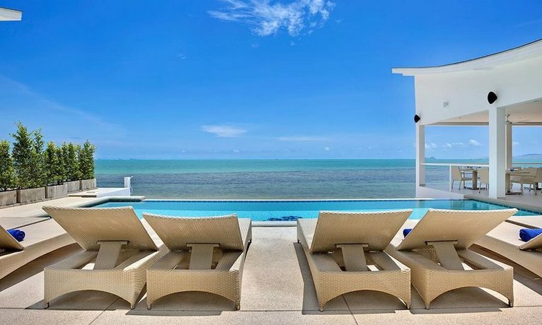 La Perle Luxury Boutique Hotel