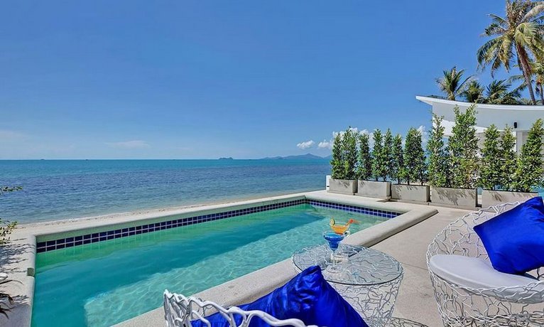 La Perle Luxury Boutique Hotel