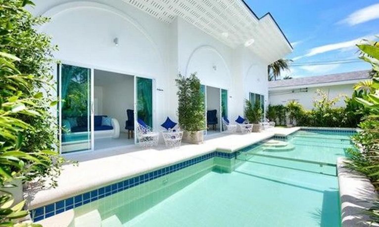 La Perle Luxury Boutique Hotel