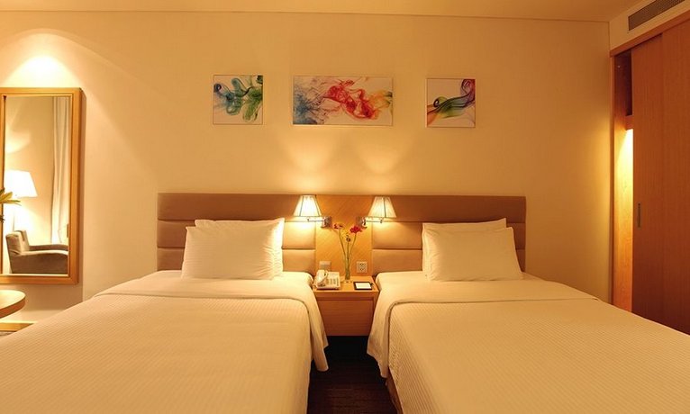 Liberty Central Saigon Centre Hotel
