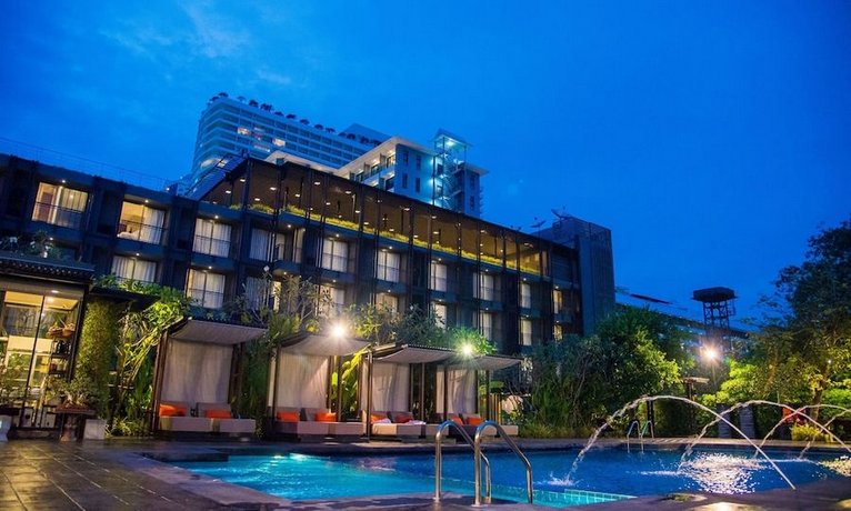 Marine Beach Hotel Pattaya