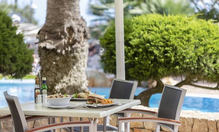 Hipotels Dunas Aparthotel