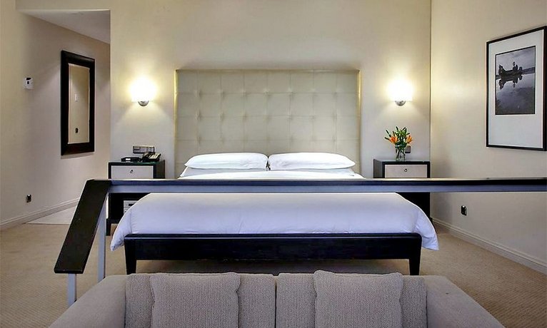 Hotel Santiago by Mandarin Oriental