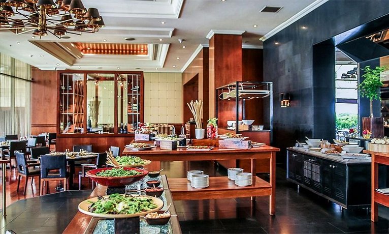Hotel Santiago by Mandarin Oriental