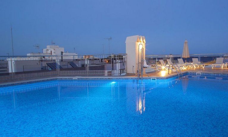 Aparthotel Duquesa Playa Santa Eularia des Riu