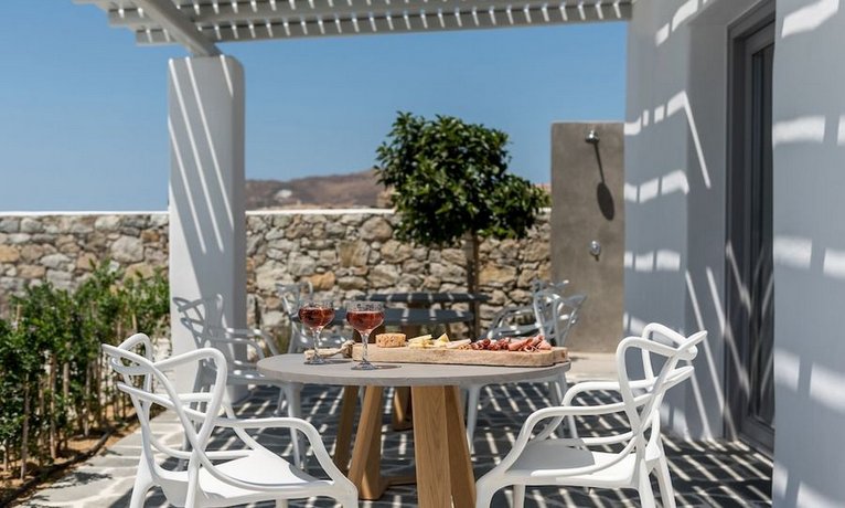 Seven Suites Naxos Island