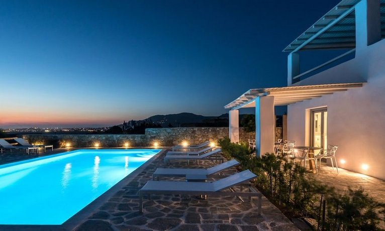 Seven Suites Naxos Island