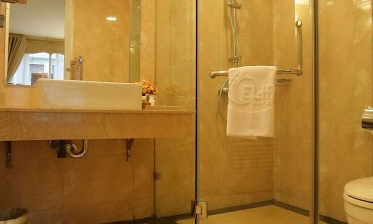 Hanoi L'Heritage Centre Hotel