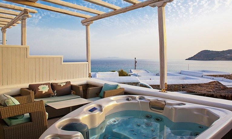 Arte & Mare Luxury Suites & Spa