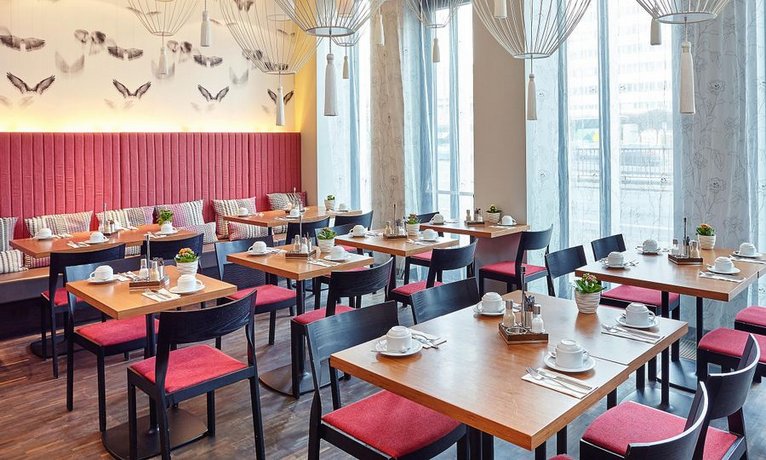 Holiday Inn Berlin-Alexanderplatz