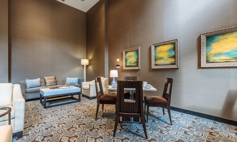 L'Hermitage Hotel