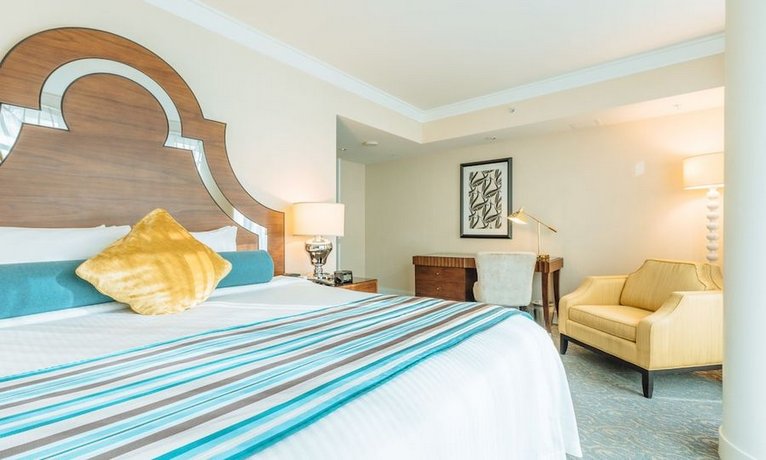 L'Hermitage Hotel