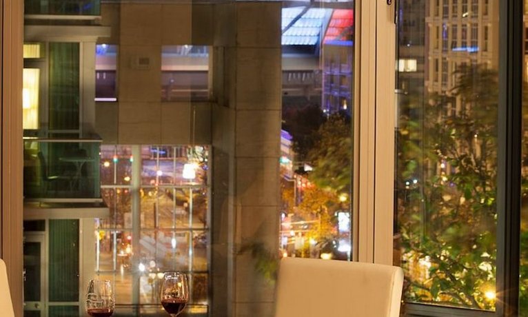 L'Hermitage Hotel