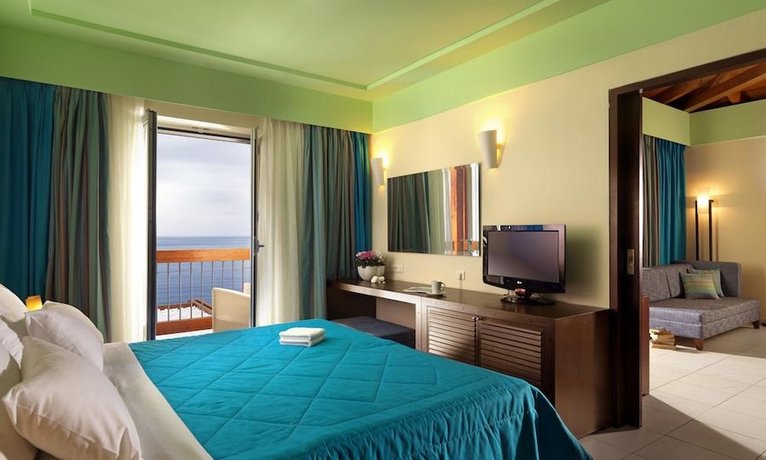 Apostolata Island Resort and Spa