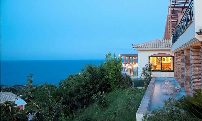 Apostolata Island Resort and Spa