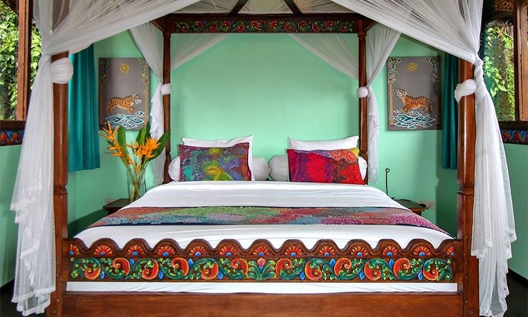 Villa Borobudur Resort