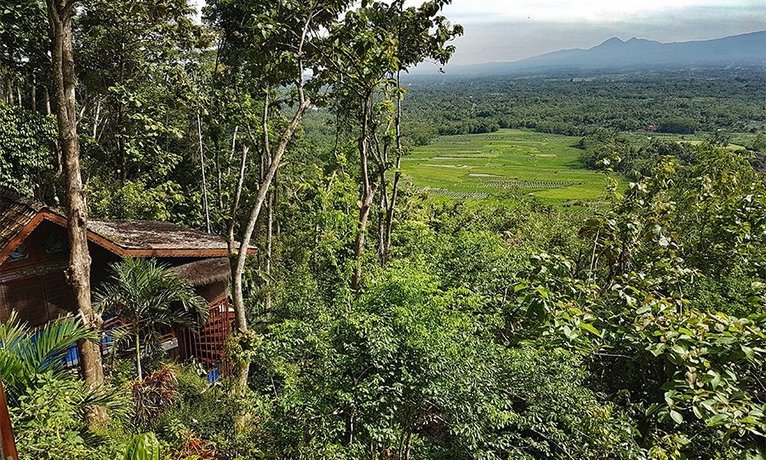 Villa Borobudur Resort
