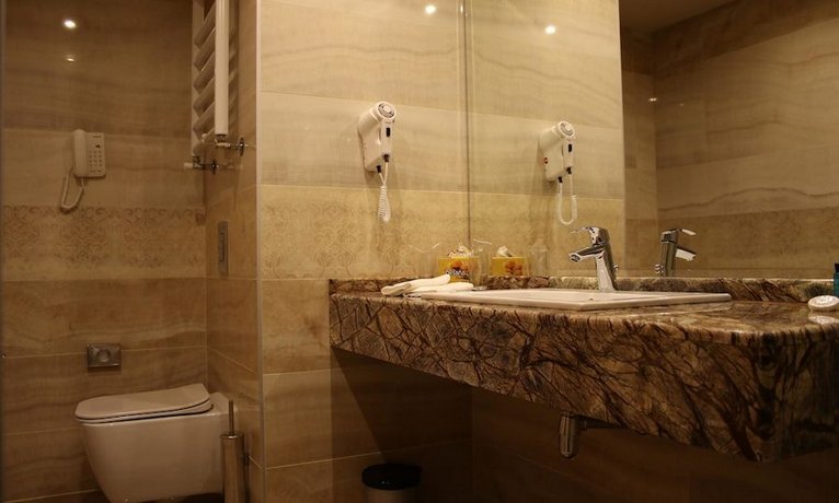 Golden Tulip Varna