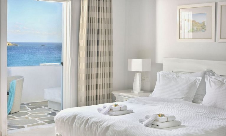 Petinos Beach Hotel
