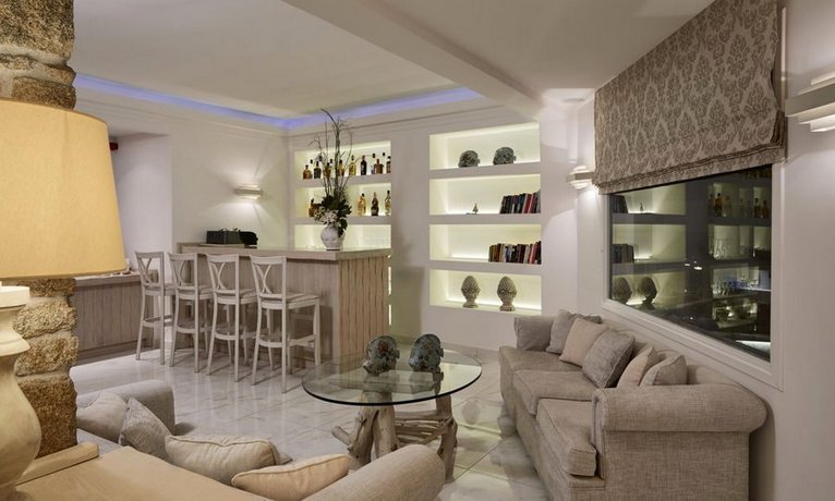 Petinos Beach Hotel