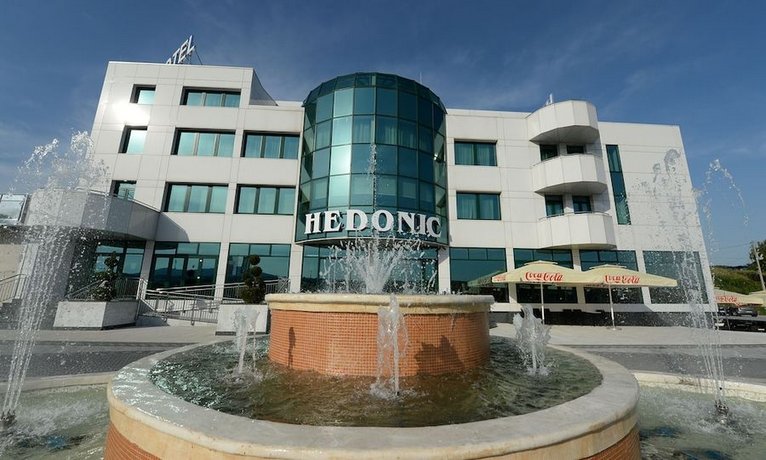 Hotel Hedonic
