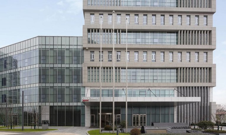 Courtyard by Marriott Shanghai Minhang