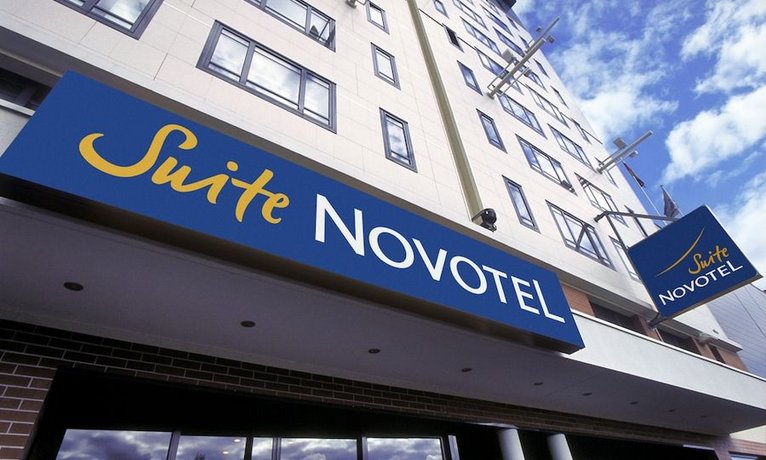Novotel Suites Paris Rueil Malmaison