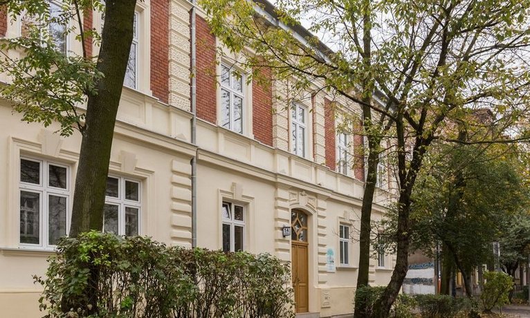 1898 Parkside Boutique Residence