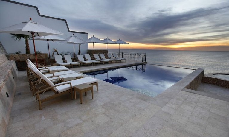 Cabo Surf Hotel
