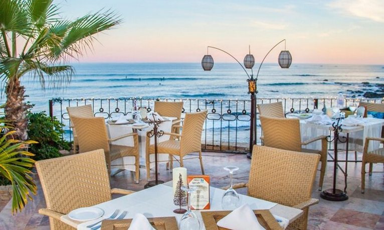 Cabo Surf Hotel