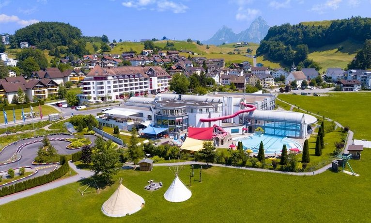 Swiss Holiday Park Resort 스위스 패스 Switzerland thumbnail
