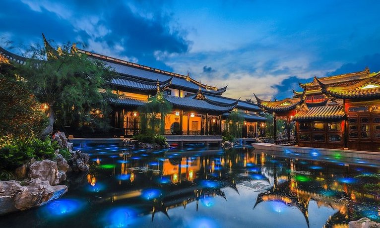 Shanghai Royal Garden Hotel