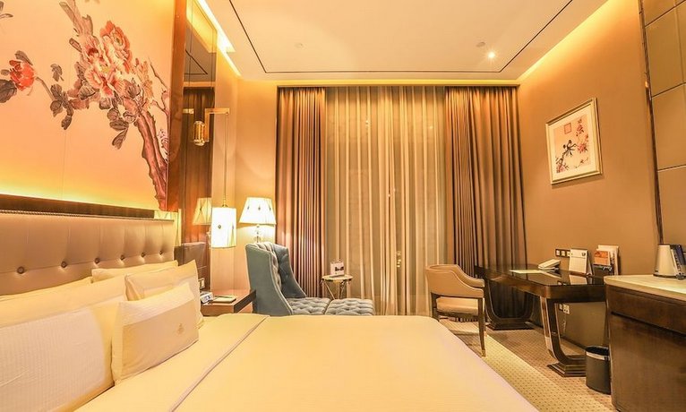 Shanghai Royal Garden Hotel