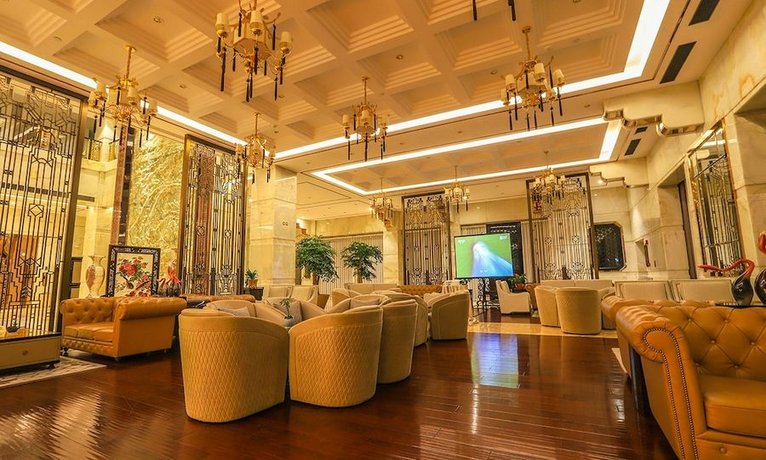 Shanghai Royal Garden Hotel