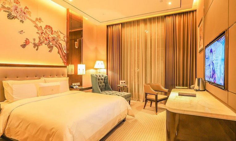 Shanghai Royal Garden Hotel