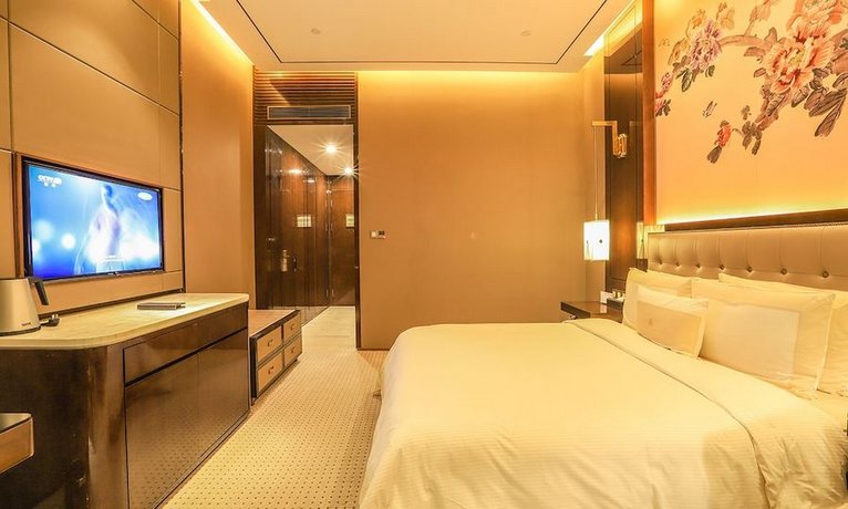 Shanghai Royal Garden Hotel