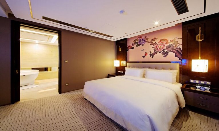 Shanghai Royal Garden Hotel