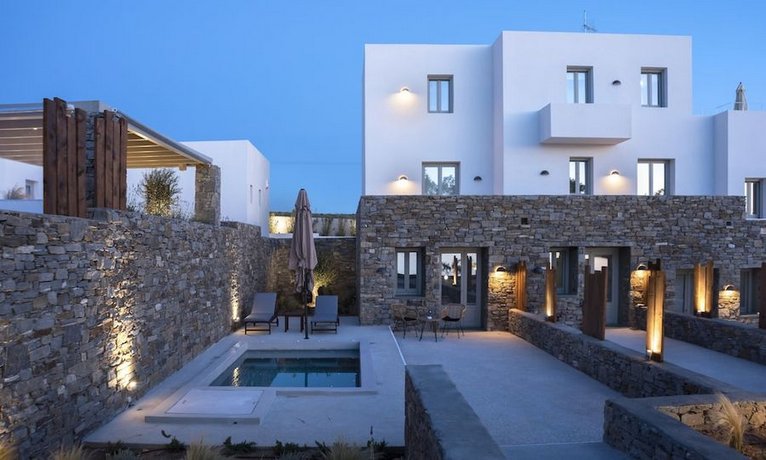 Paros Comfy Suites