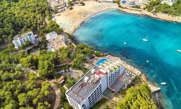 Palladium Hotel Cala Llonga - Adults Only