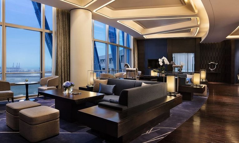 JW Marriott Hotel Shenzhen Bao'an International Airport