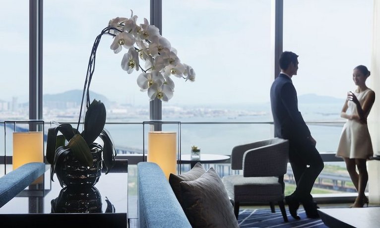 JW Marriott Hotel Shenzhen Bao'an International Airport